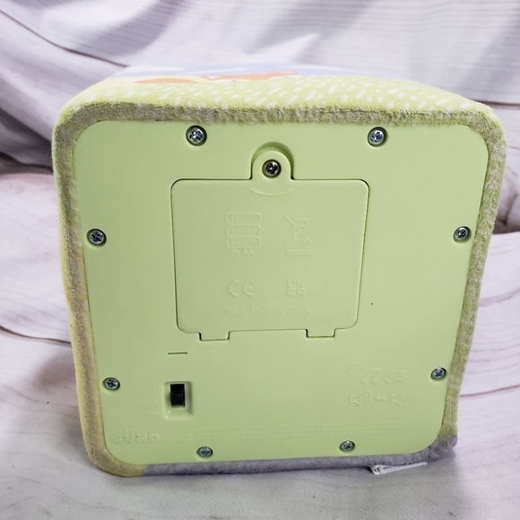 Baby Gund Fox In A Box Hide And Seek Musical Plush Toy 2022 Interactive Sensory - Picture 11 of 14